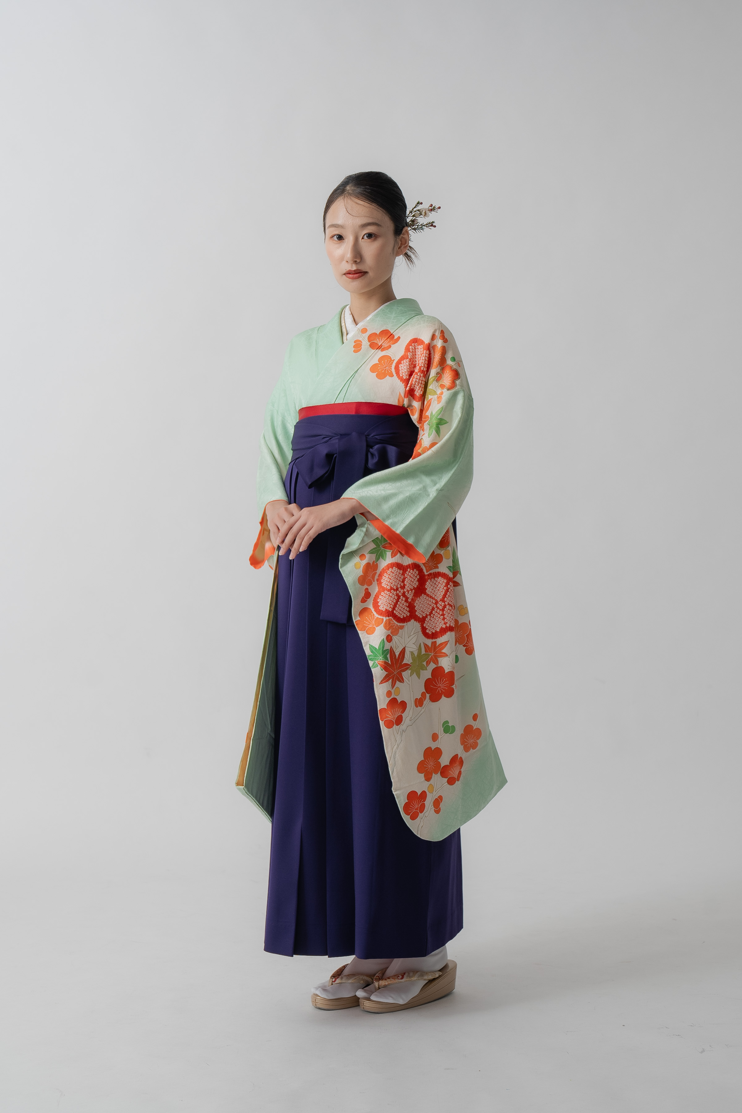 袴3013 絞り梅のまたたき 袴：紺｜ル・クローゼット